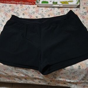 Lands' End Women's Black Athletic Shorts